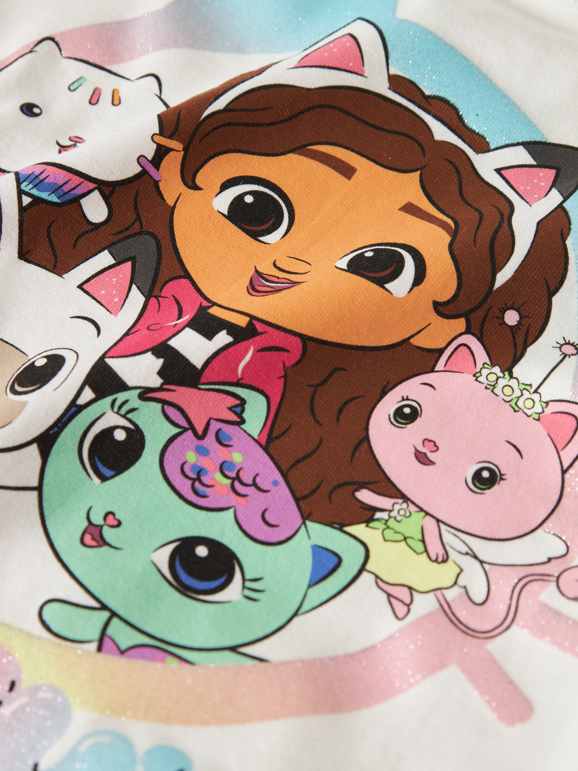 model_shot-front_full